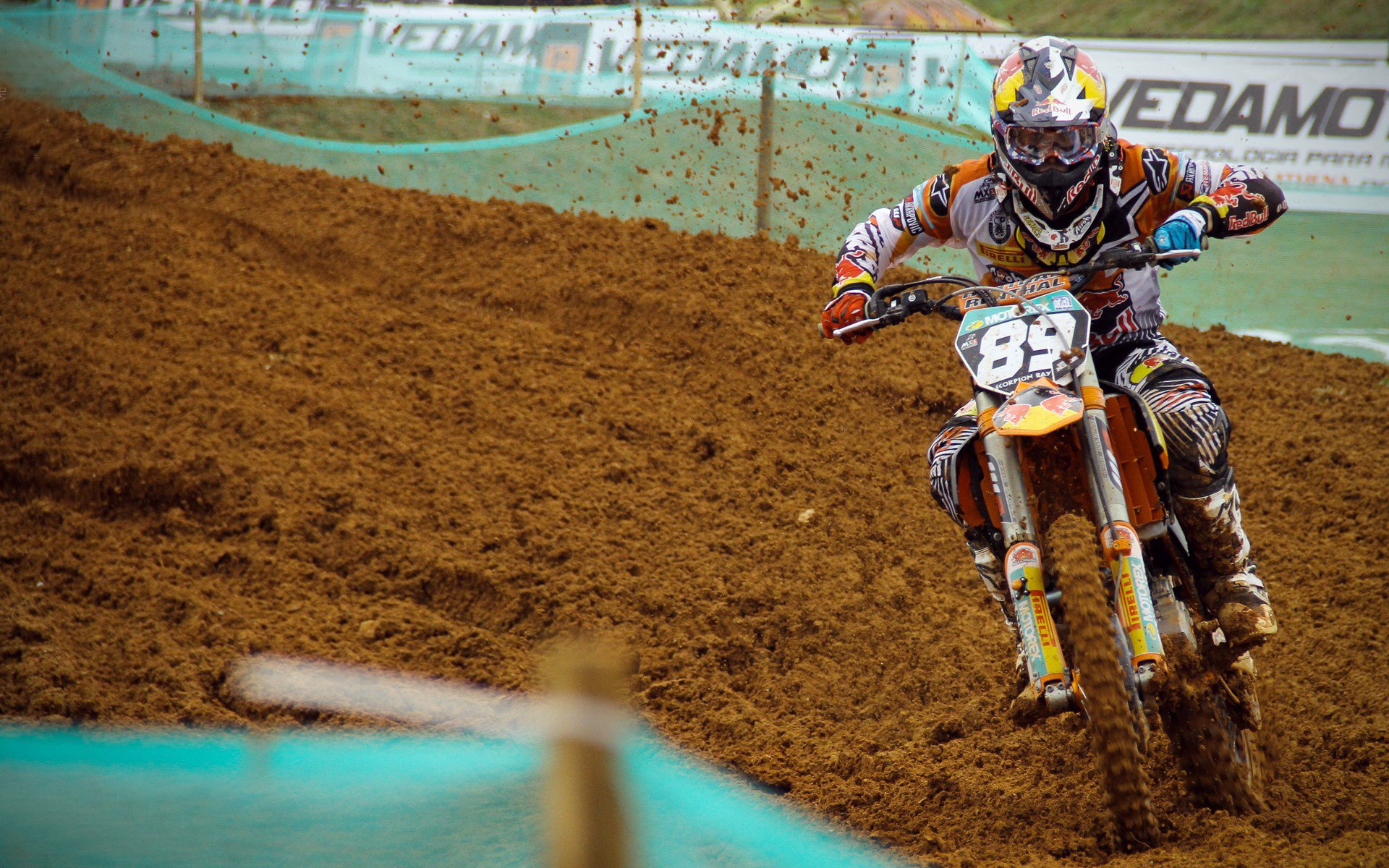 世界杯激情天际：神奇瞬间连续不断！，世界杯片段