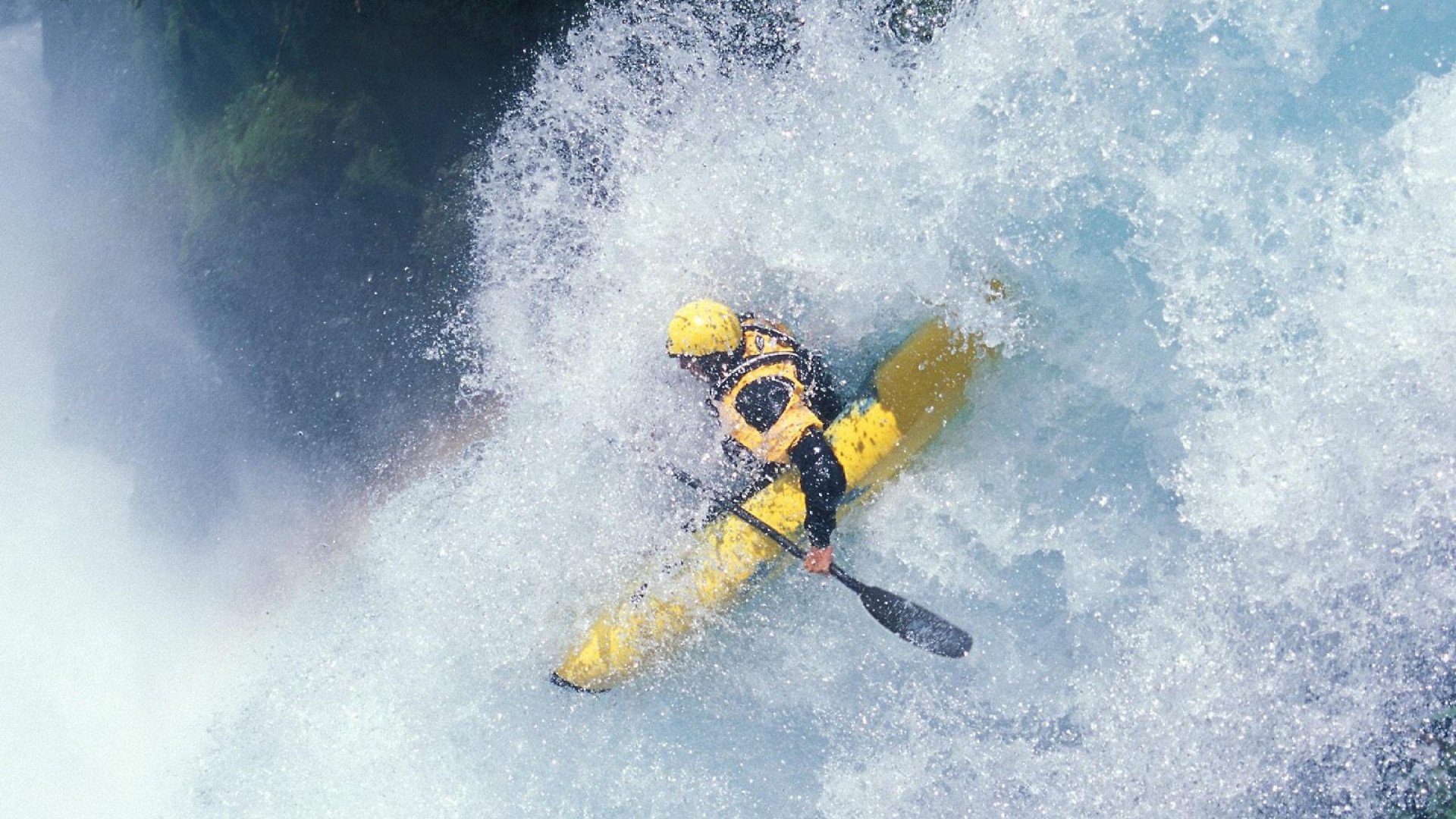五大联赛双中锋战术是否正逐渐重回主流视野，五大联赛最强中场