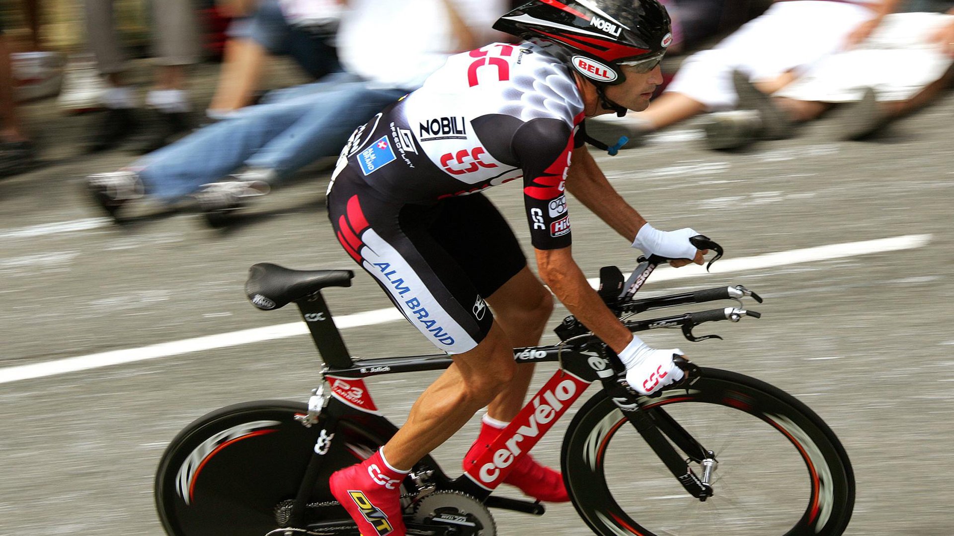 西班牙男篮在欧洲锦标赛中表现出色，夺冠再创历史新高，西班牙男篮最好成绩